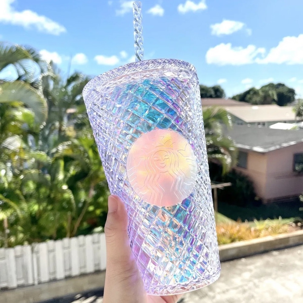 NWT STARBUCKS 2022 Iridescent Holiday Unicorn Jeweled Grande 16 Oz Tumbler